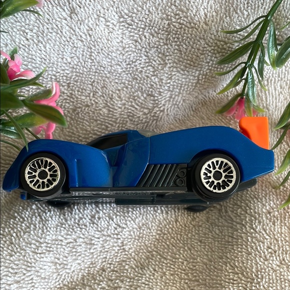 2017 Hot Wheels McDonalds Pull Back Release 1:55 Race Car Blue - Picture 6 of 9